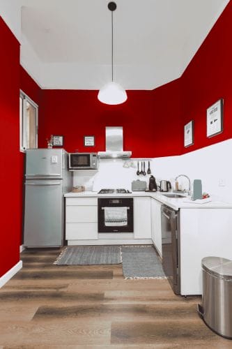 Dulux High Gloss Enamel - Post Office Red